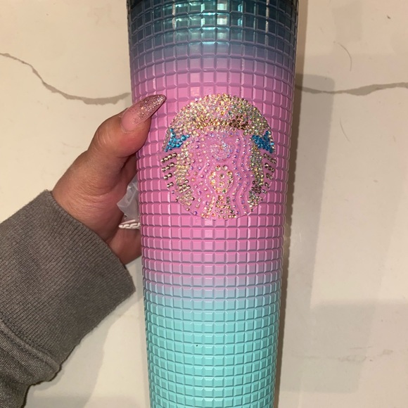 Starbucks cup - Picture 5 of 5